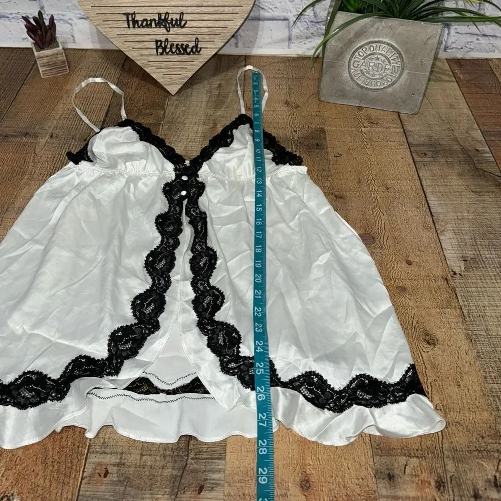 Victoria's Secret Women's White and Black lingerie babydoll
